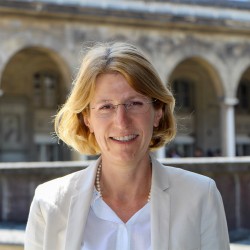 Prof Isabelle Boutron